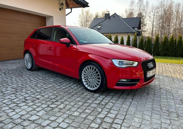 Audi A3 cena 58800 przebieg: 237802, rok produkcji 2015 z Kielce małe 191